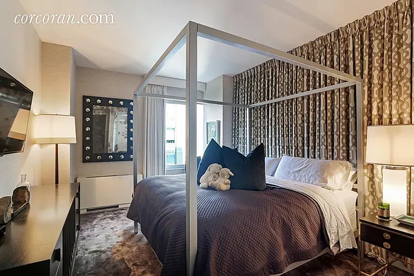 Sold by Corcoran | media 5