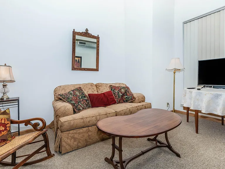 Armory Loft — Photo 37
