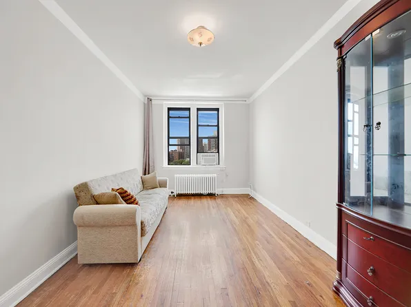 3145 Brighton 4th Street image 1 of 15