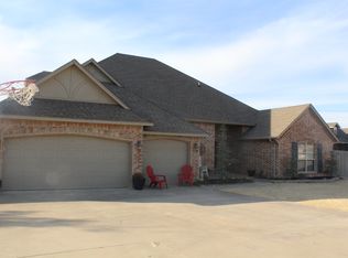 7745 Ashley Trl, Edmond, OK 73025