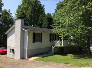 1038 North Rd, Saint Albans, WV 25177