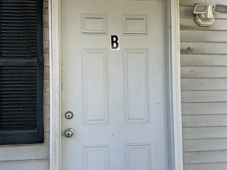 1700 Erin Ct #B