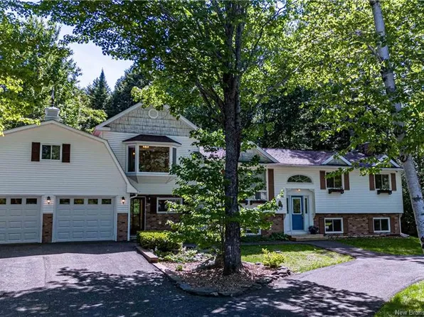 25 Burton Evergreen Dr, Burton, NB E2V 3E4