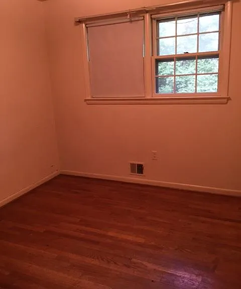 7605 Villanova Rd — Photo 14