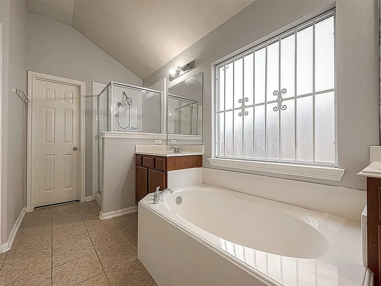 12727 High Cotton Ln — Photo 10