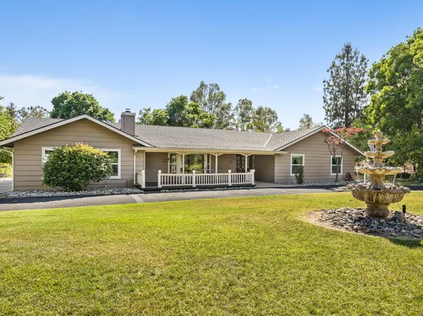 13801 E Rialto Ave, Sanger, CA 93657