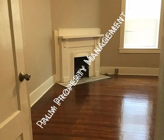 1018 E Anderson St #1B — Photo 3