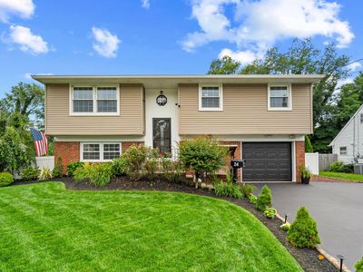 24 Sycamore Dr, Burlington, NJ, 08016