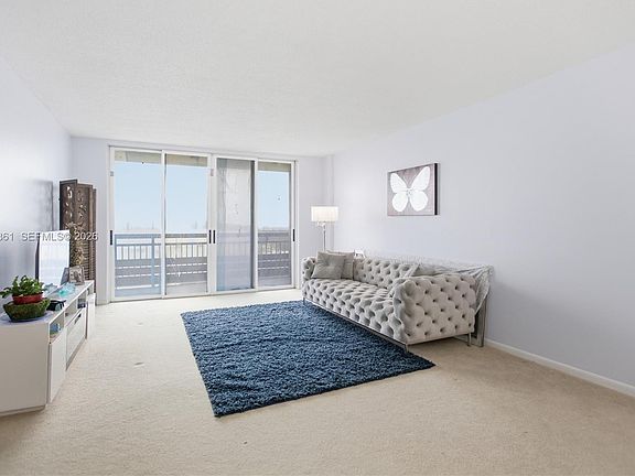 3rd image of 555 NW 4th Ave #4150
