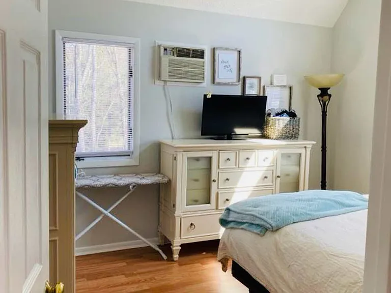 3030 Ferncrest Dr #2 — Photo 7