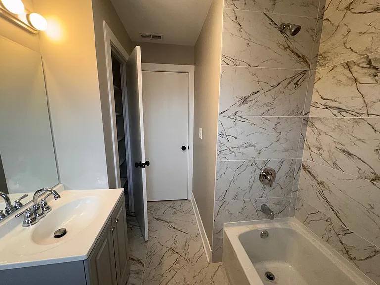 371 Central Ave #2W — Photo 15