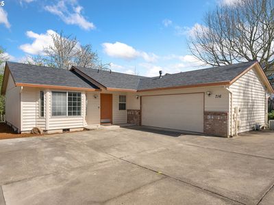 716 SE Century Blvd, Hillsboro, OR, 97123
