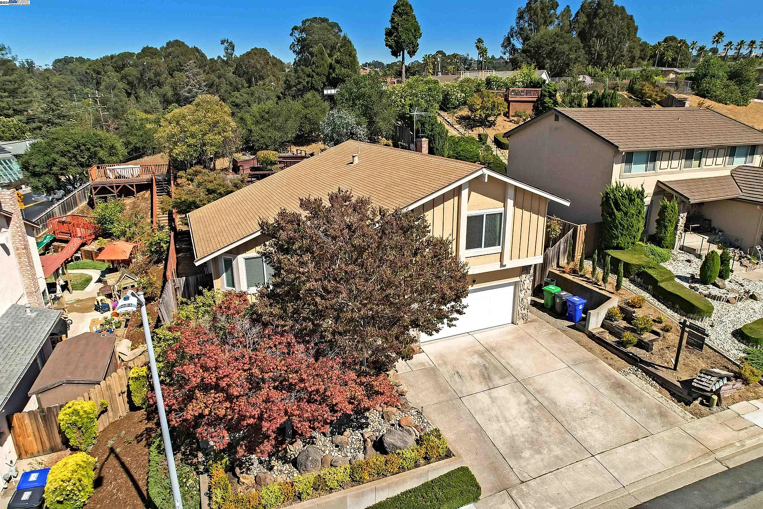 25556 Camino Vis photo 1