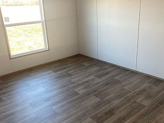 4th image of 11 Daniel McLeod Rd