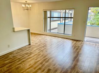 11511 Rochester Ave #16, Los Angeles, CA 90025