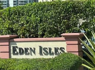 3750 NE 170th St APT 102, North Miami Beach, FL 33160