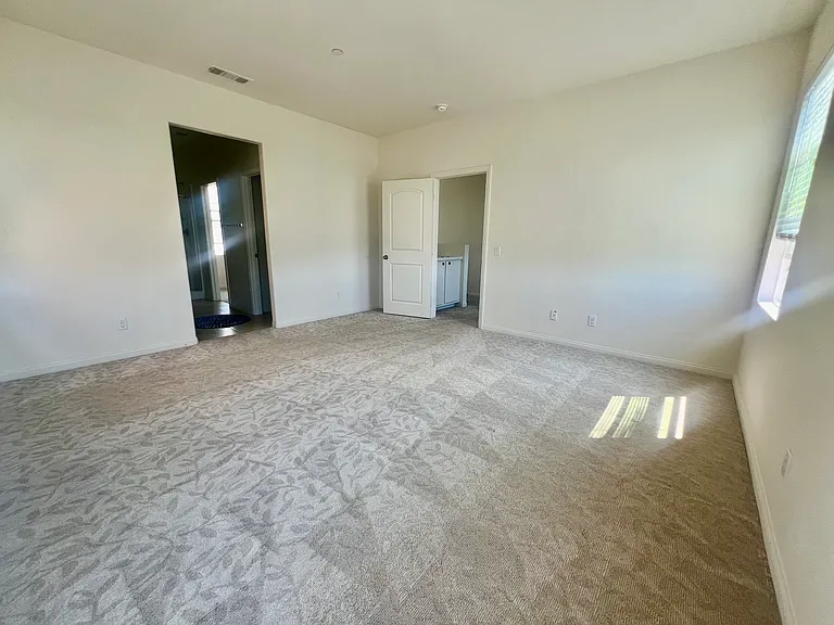 1520 Franceschi Dr — Photo 8