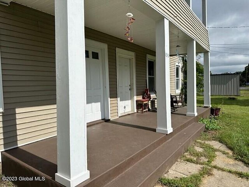 4th image of 1050 Princetown Road