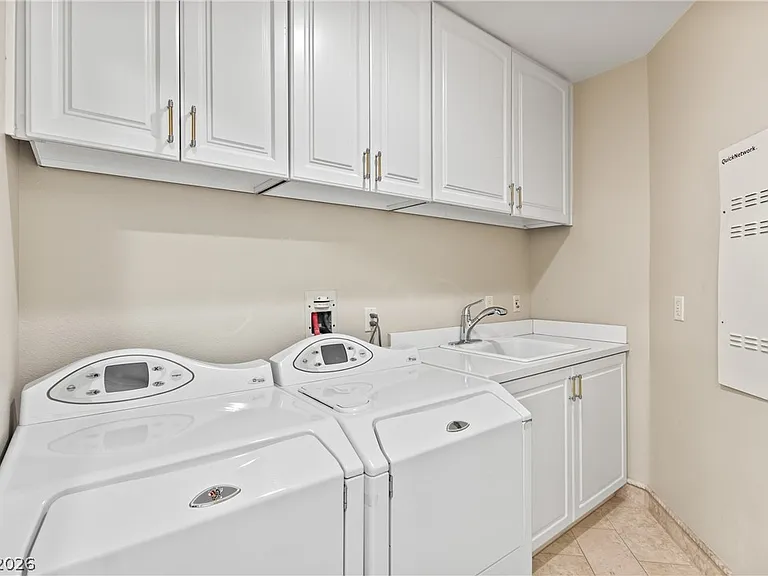 1 Hughes Center Dr #305 — Photo 24