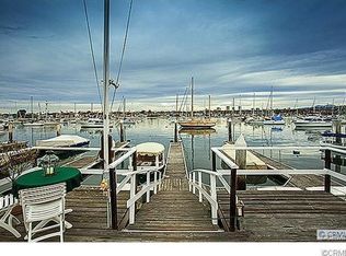 1022 E Balboa Blvd, Newport Beach, CA 92661