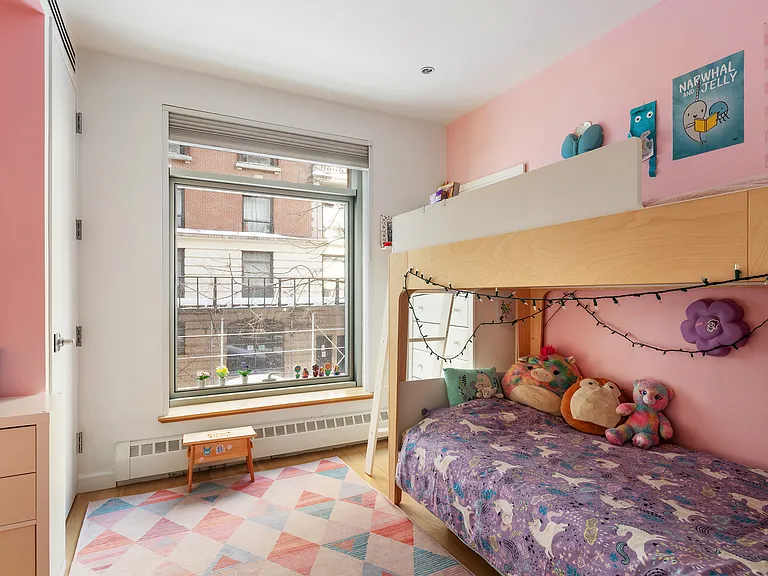 132 E 30th St #2 — Photo 8