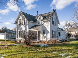 890 Main St, Stanhope, IA 50246