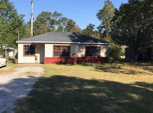 1016 Invader St, Sulphur, LA 70663