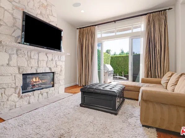 23947 De Ville Way, Malibu, CA 90265