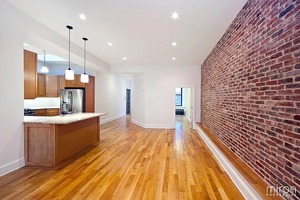 Rented by Miron Properties | media 4
