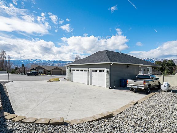 5th image of 314 Stoneridge Dr
