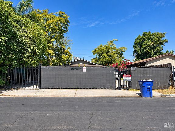 2nd image of 2528 Security Ave