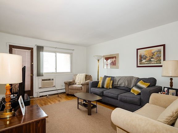 2nd image of 8521 Lotus Ave APT 804