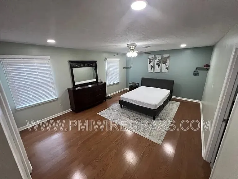59 Andrews Dr — Photo 15