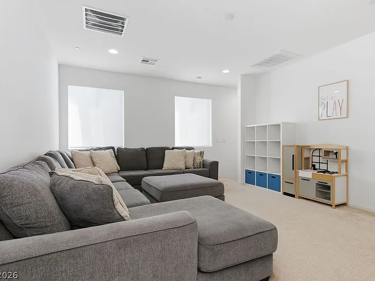 8756 Principato St — Photo 27