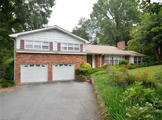 4860 Westchester Rd, Winston Salem, NC 27103