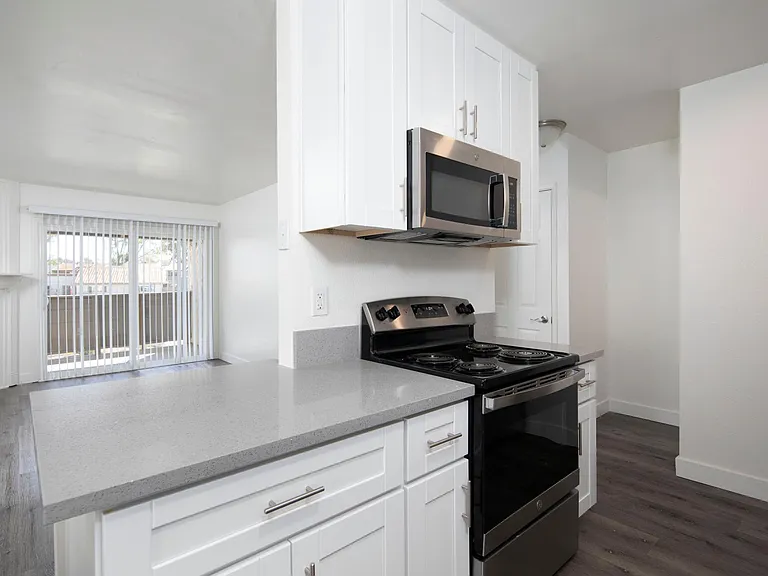 Tierrasanta Ridge — Photo 16