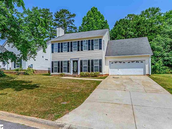 2nd image of 205 Great Oaks Way