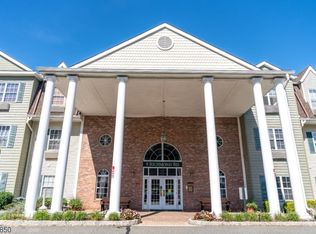 5405 Richmond Rd #405, West Milford, NJ