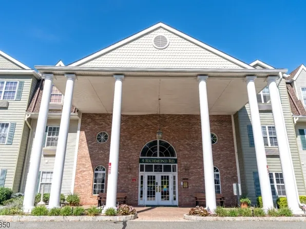 5405 Richmond Rd #405, West Milford Twp., NJ 07480