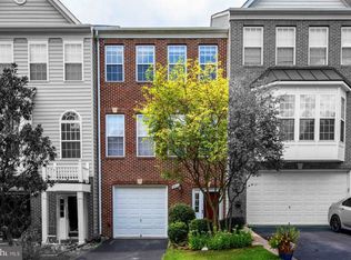 8511 Bertsky Ln, Lorton, VA 22079