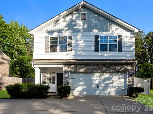 2706 Mount Holly Huntersville Rd, Charlotte, NC 28214