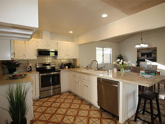 2nd image of 13025 La Jara St