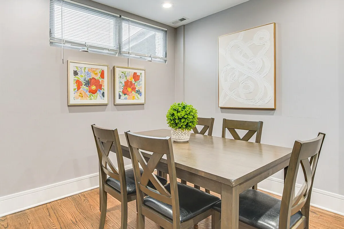 Dining Area - 2148 W Chicago Ave #ID1306858P