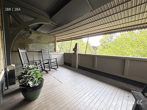 2nd image of 3813 Walnut St #2S