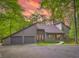 14200 W Georgetown Rd, Columbus, IN 47201