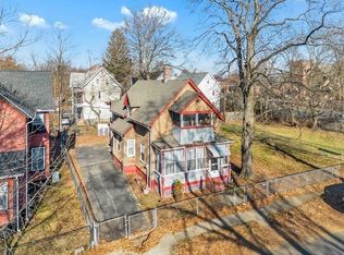 118 Quincy St, Springfield, MA 01109