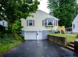 9 Sandra St, Bristol, CT 06010