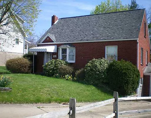 240 Lincoln Hall Rd photo 1