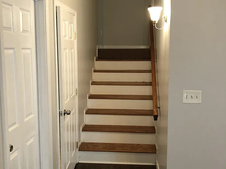 40 Marie Dr — Photo 12