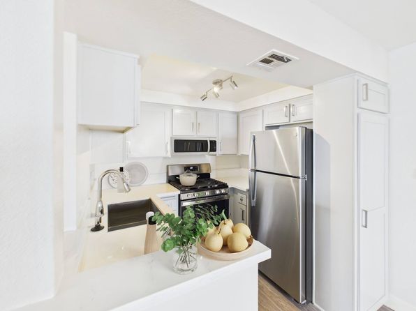 333 Andover Dr APT 146